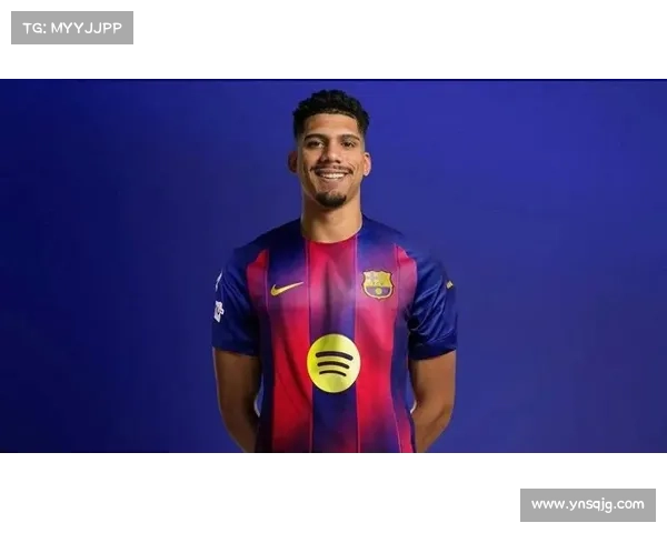 巴萨铁卫阿劳霍复出对球队防线稳固与冠军争夺的深远影响 巴萨铁卫阿劳霍复出对球队防线稳固与冠军争夺的深远影响